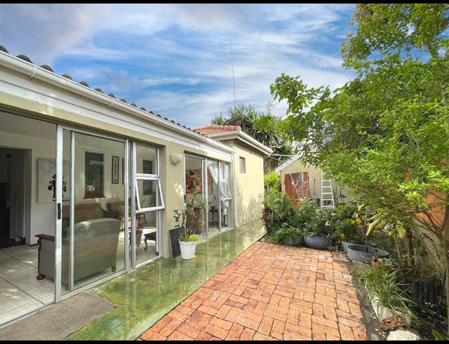 3 BEDROOM HOUSE FOR SALE IN HEATHFIELD